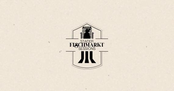 Hallo liebe Leute,

nach einer langen intensiven Pause mit intensiver Auseinandersetzung mit mir, der Musik und allem was dazu gehört, bin ich wieder bereit auf die Bühnen zurückzukehren. 🎉😊

Manchmal braucht man einfach mal eine Pause um der Musik wieder neu begegnen zu können und vor allem um sich selber neu zu begegnen. Dabei hilft die Pause einem auch wieder kreativ zu werden. 🎸

Mir hat die Pause enorm geholfen und ich freue mich jetzt wieder auf Bühnen zu stehen und mit euch tolle Abende zu erleben. 😊

Am 05.07. ist es nun endlich wieder soweit und starten mit einem Auftritt bei den Fischmarkt Sessions. 

Schaut gerne mal hier rein: https://www.fischmarkt-sessions.de

LG

Ben Moske

#keepitcountry #countrydeutschland #esgehtnurgemeinsam #sigmaguitars #ben_moske #endlichwiederlive #folk #country #follower #stade #fischmarktsessions #backimgame #endlichzurück #liveinstade